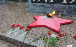 Митинг «Помнить, чтобы жить»